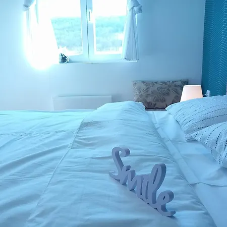 Hill Lux