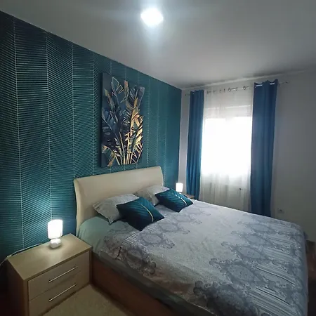 Apartament Hill Lux *