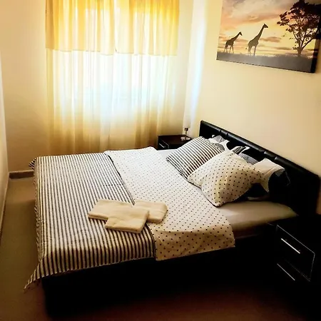 Apartament Hill Lux *